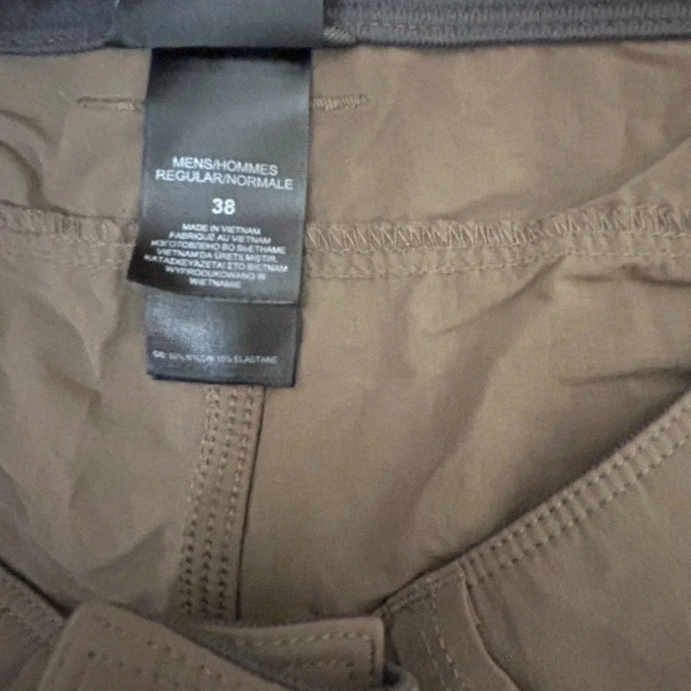 The North Face Chino‎ Short Mens 38 Brown Hiking Camping Flat Front Belt Loops